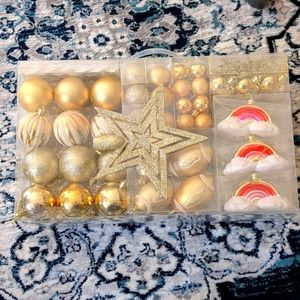 Christmas Tree Decor